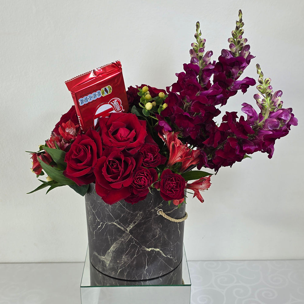Kit Kat Rose Box